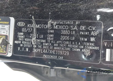 2017 Kia Forte S z USA, uszkodzony, nr VIN 3KPFL4A7XHE119729